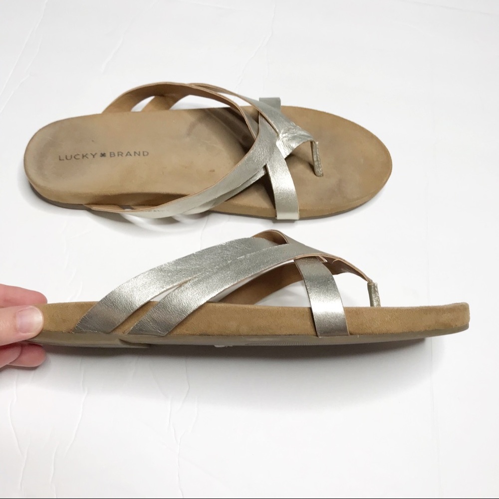 Lucky Brand gold strappy comfort sandals size 12